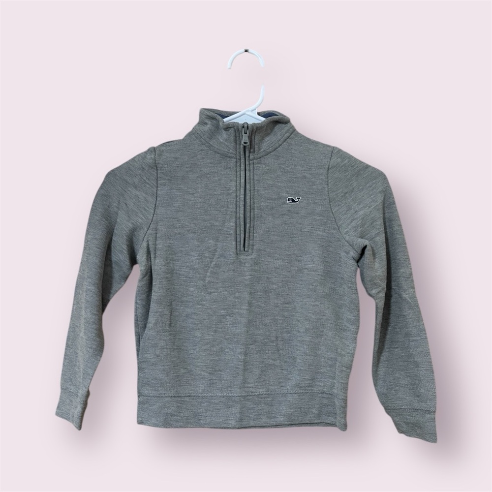 Vineyard Vines Boy’s Whale Quarter Zip Sweatshirt in Graphite Size 6